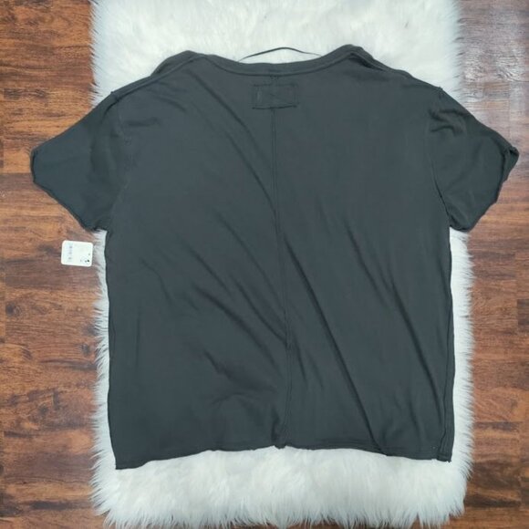 NWT We The Free Black Oversized Distressed Sundance Tee Free People Women's M - Picture 3 of 12